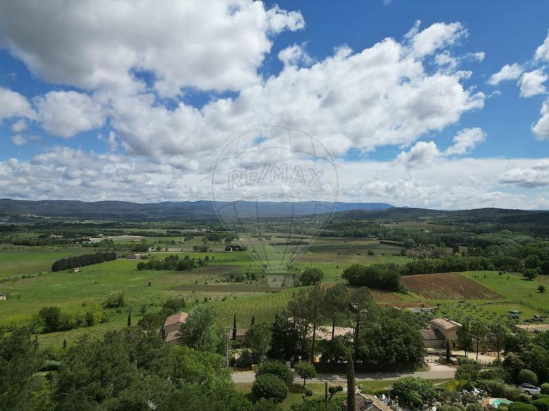 Maison en pierre - 220 m² - 6 pièces