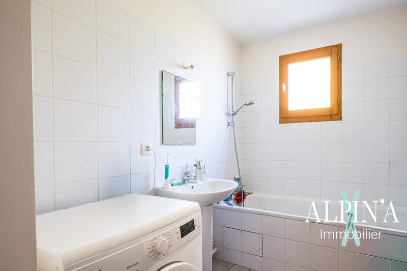 Appartement - 82 m² - 4 pièces