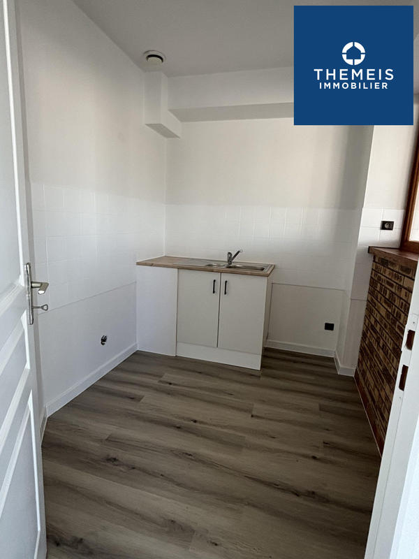 Bureau - 87 m² - 3 pièces