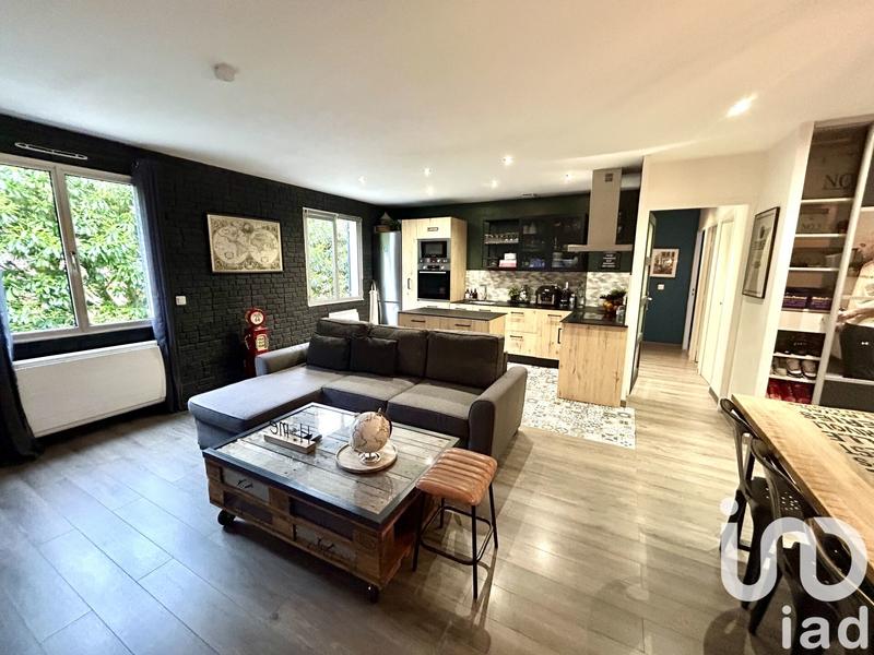 Maison - 95 m² - 6 pièces