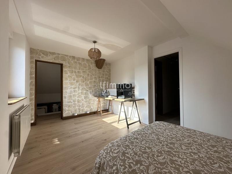 Maison - 111 m² - 5 pièces