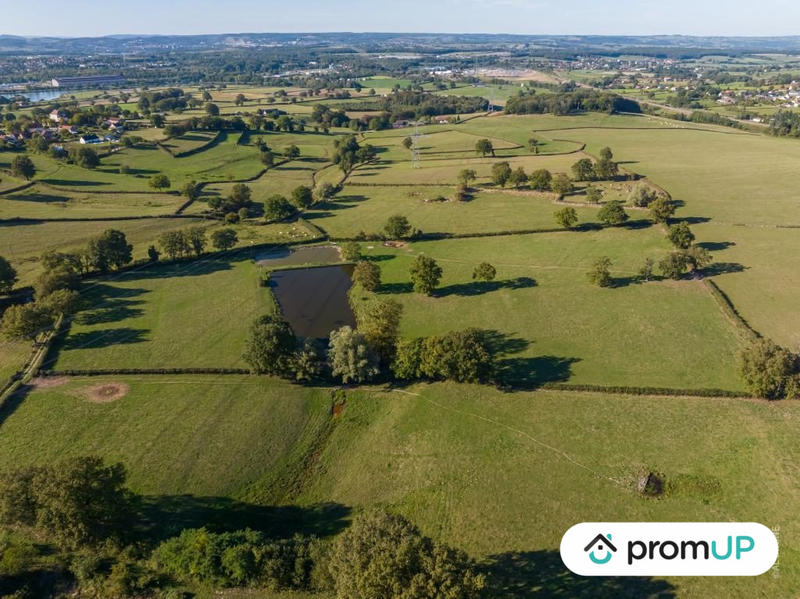 Terrain de loisirs - 46 710 m²