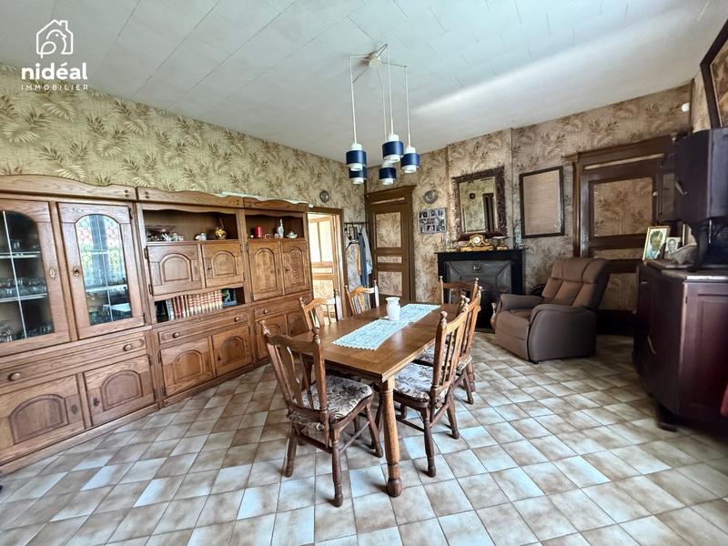 Maison - 156 m² - 8 pièces