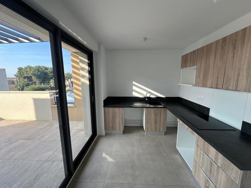 Appartement - 90 m² - 4 pièces