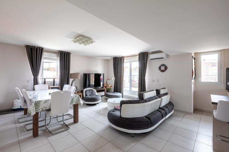 Appartement - 88 m² - 4 pièces