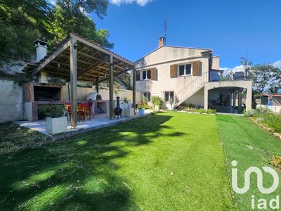 Maison - 190 m² - 7 pièces