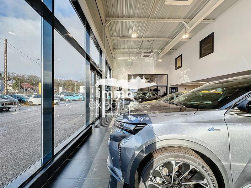 Fonds de commerce - Local commercial - 526 m²