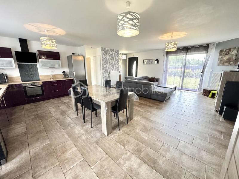 Pavillon - 105 m² - 6 pièces