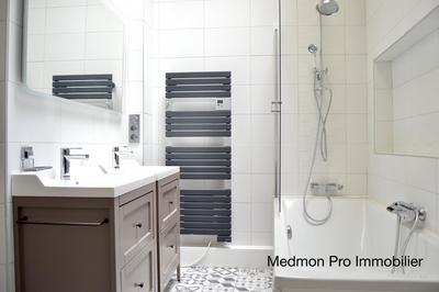 Appartement - 141 m² - 3 pièces