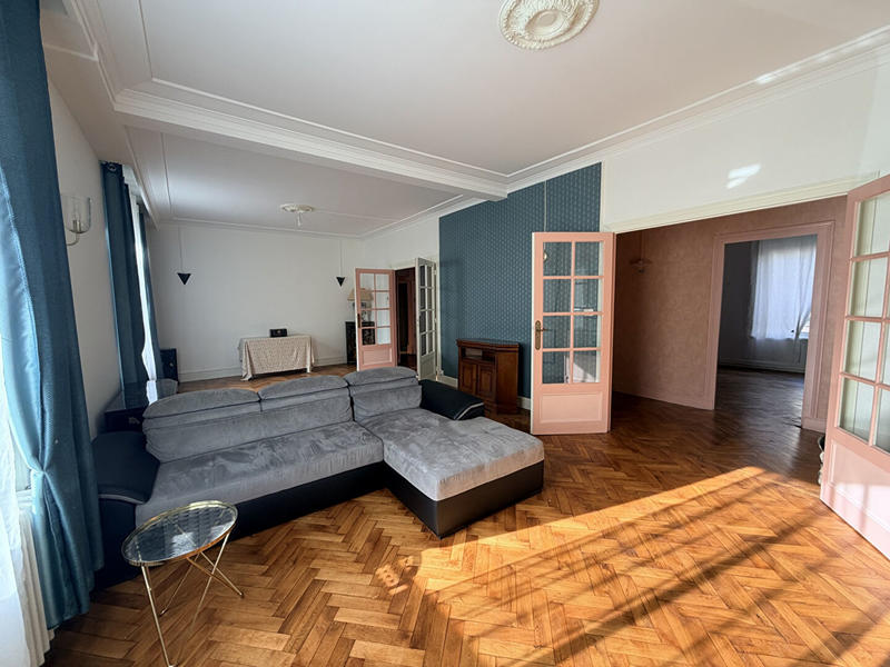 Appartement - 134 m² - 4 pièces