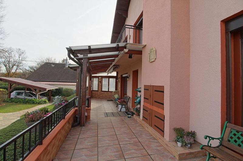 Maison - 144 m² - 5 pièces