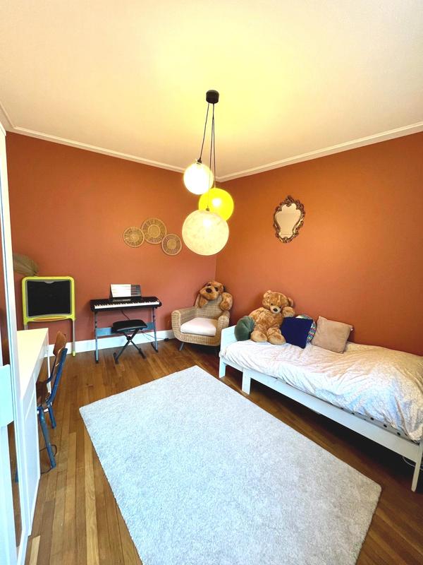 Appartement - 82 m² - 3 pièces