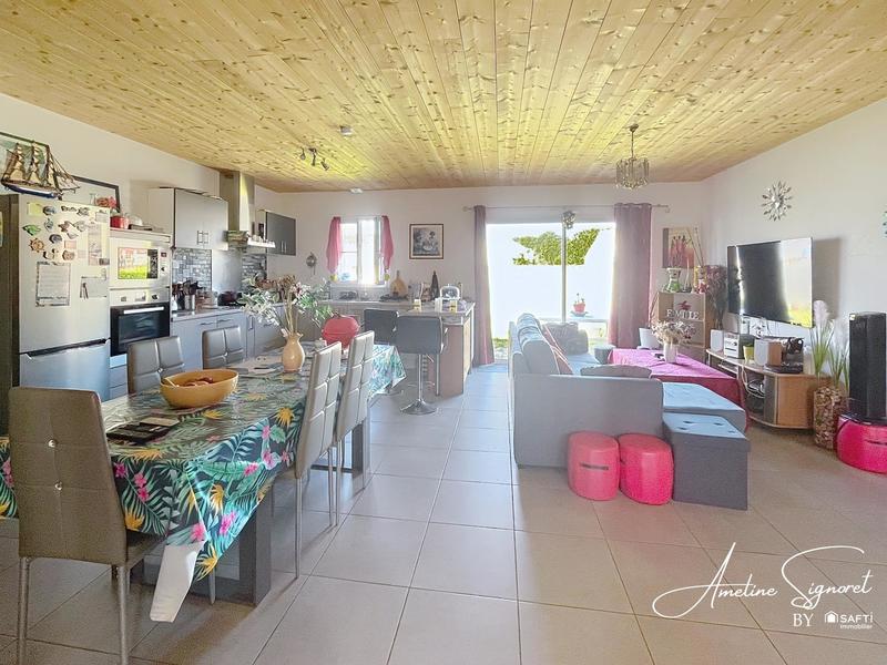 Maison - 77 m² - 3 pièces