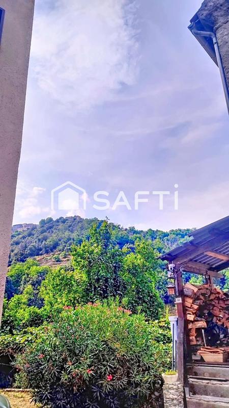 Maison de village - 111 m² - 5 pièces