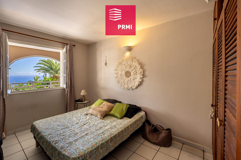 Maison - 179 m² - 5 pièces