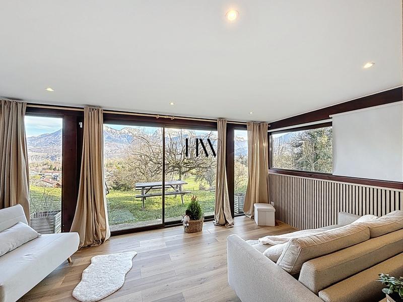 Châlet - 176 m² - 8 pièces