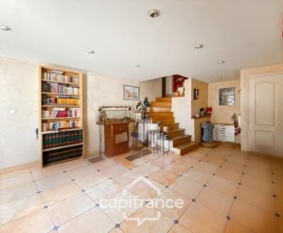 Maison - 357 m² - 11 pièces