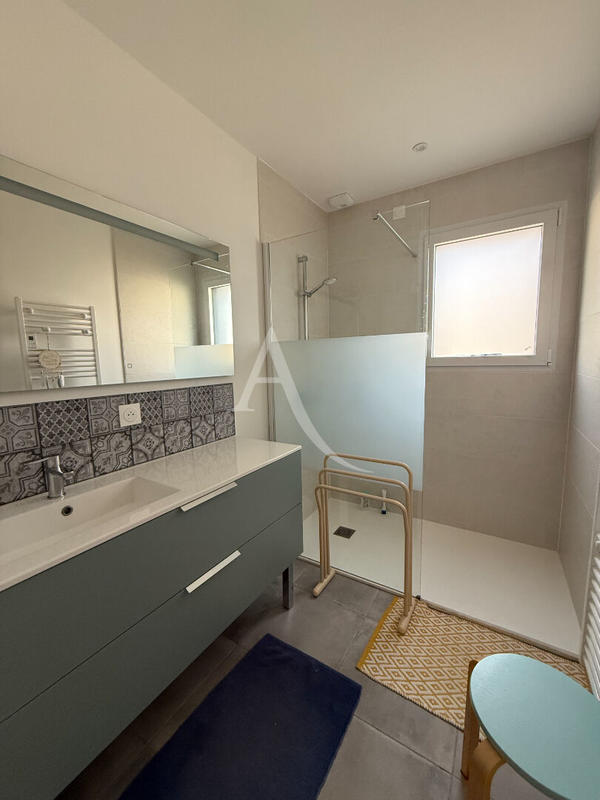 Maison - 75 m² - 3 pièces