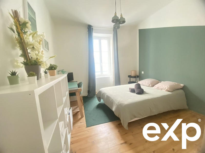 Appartement - 84 m² - 4 pièces