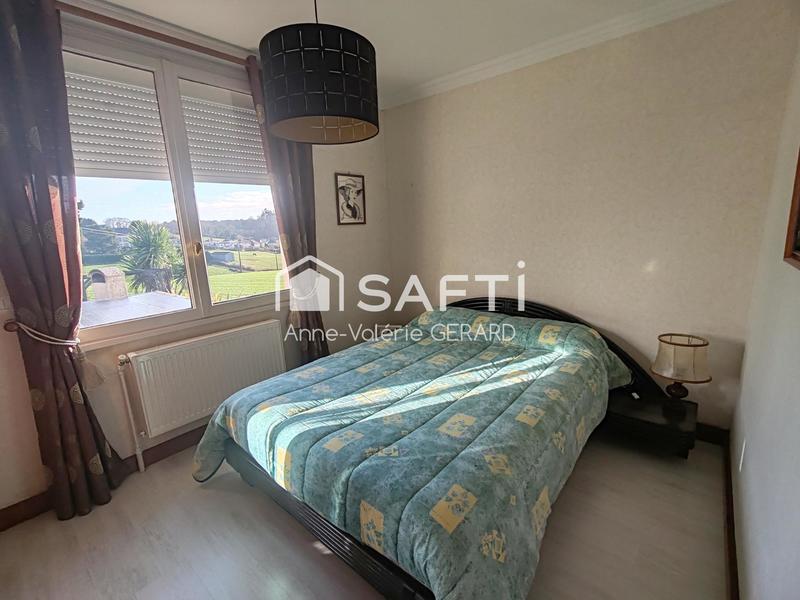 Maison - 90 m² - 5 pièces