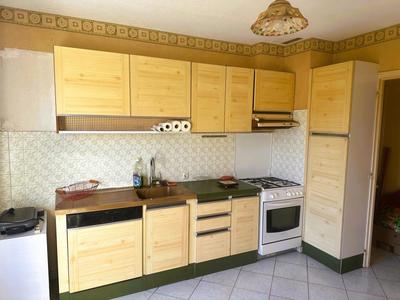 Maison - 77 m² - 4 pièces