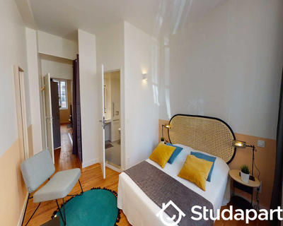 Chambre - 80 m² - 1 pièce