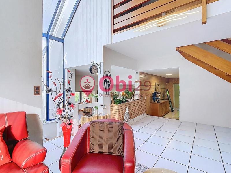 Maison d'architecte - 180 m² - 10 pièces