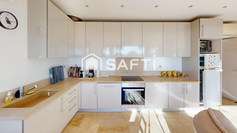 Appartement - 82 m² - 3 pièces