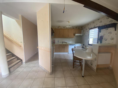 Maison - 99 m² - 5 pièces