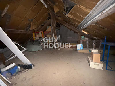 Appartement - 95 m² - 3 pièces