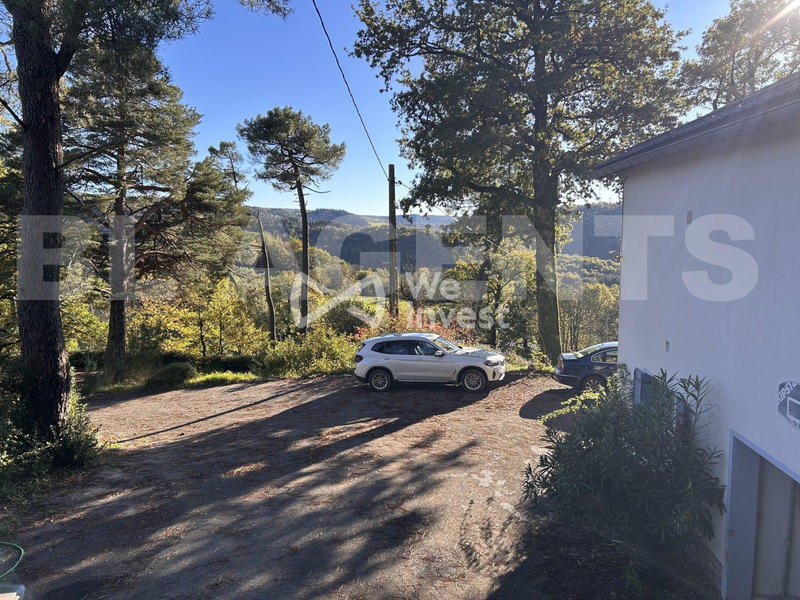 Maison - 130 m² - 7 pièces