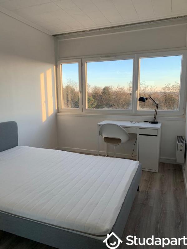 Chambre - 10 m² - 1 pièce