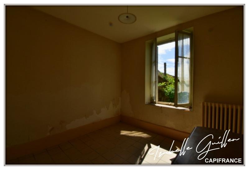 Maison - 76 m² - 4 pièces