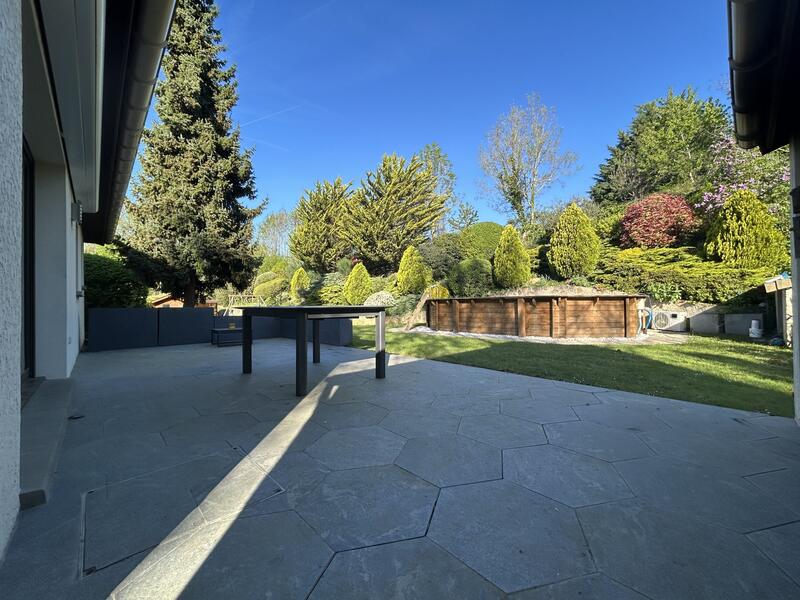 Maison - 160 m² - 7 pièces