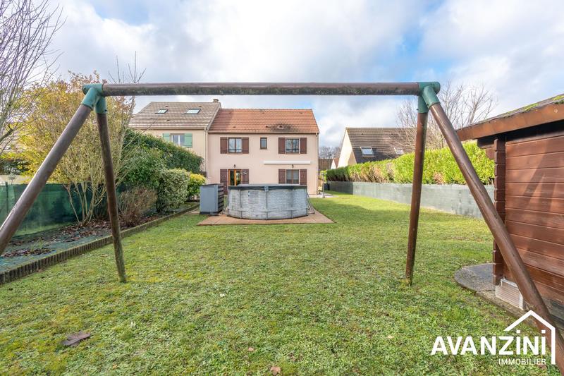 Maison traditionnelle - 120 m² - 6 pièces