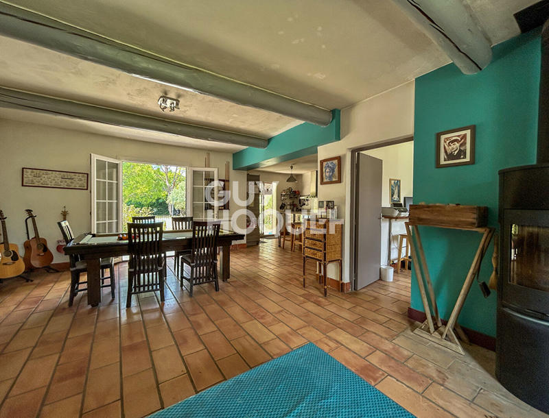 Maison - 138 m² - 5 pièces