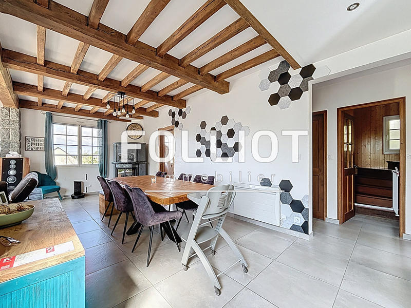 Maison - 131 m² - 8 pièces