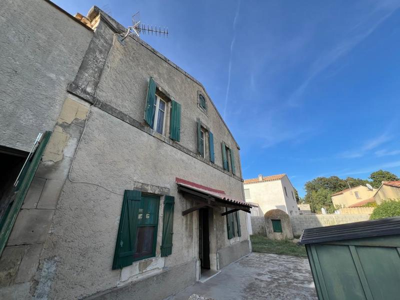 Villa - 200 m² - 4 pièces