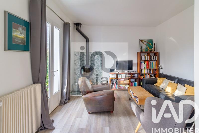 Maison - 90 m² - 5 pièces