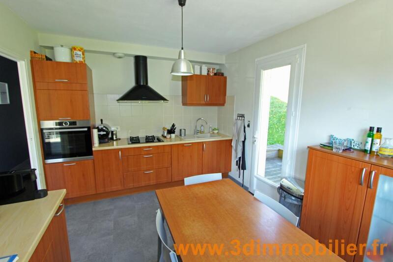 Maison - 143 m² - 7 pièces