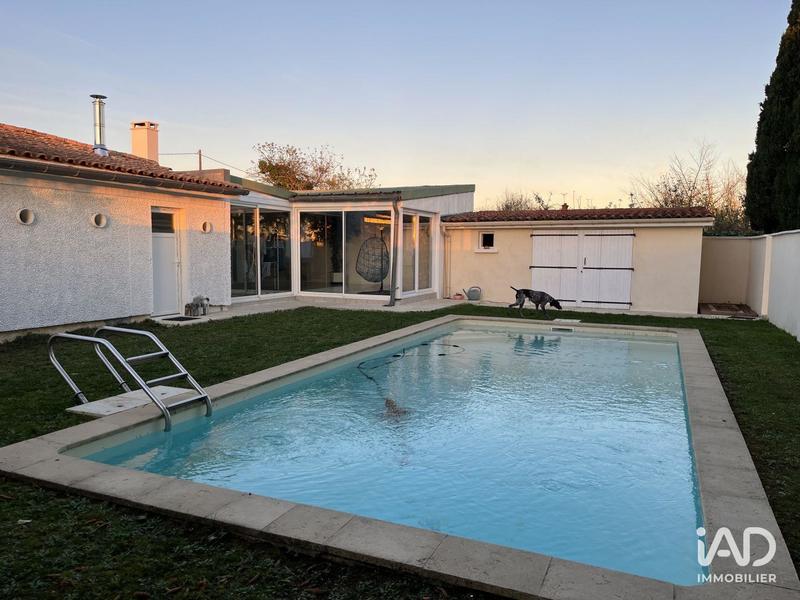 Maison - 186 m² - 7 pièces