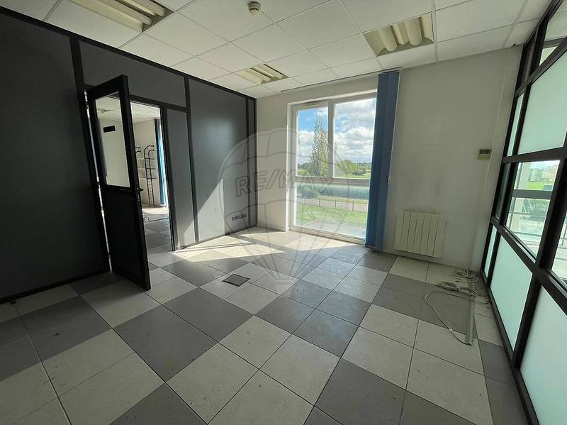 Bureau - 512 m² - 10 pièces