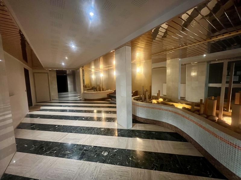 Appartement - 85 m² - 3 pièces