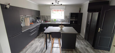 Villa - 170 m² - 6 pièces