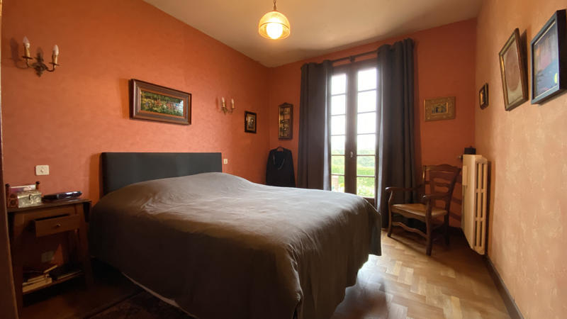 Maison - 141 m² - 7 pièces