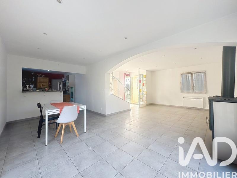Maison - 137 m² - 5 pièces