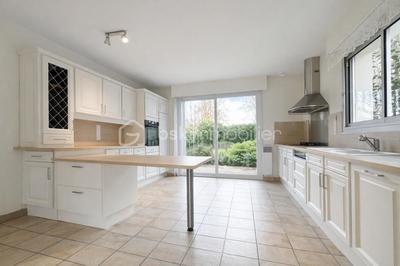 Maison - 138 m² - 6 pièces