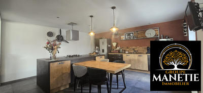 Maison - 165 m² - 5 pièces