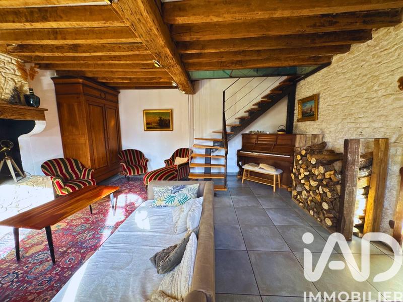 Maison - 177 m² - 7 pièces