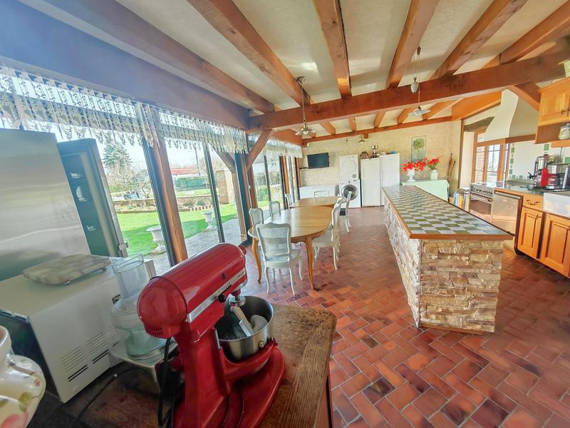 Longère - 418 m² - 14 pièces